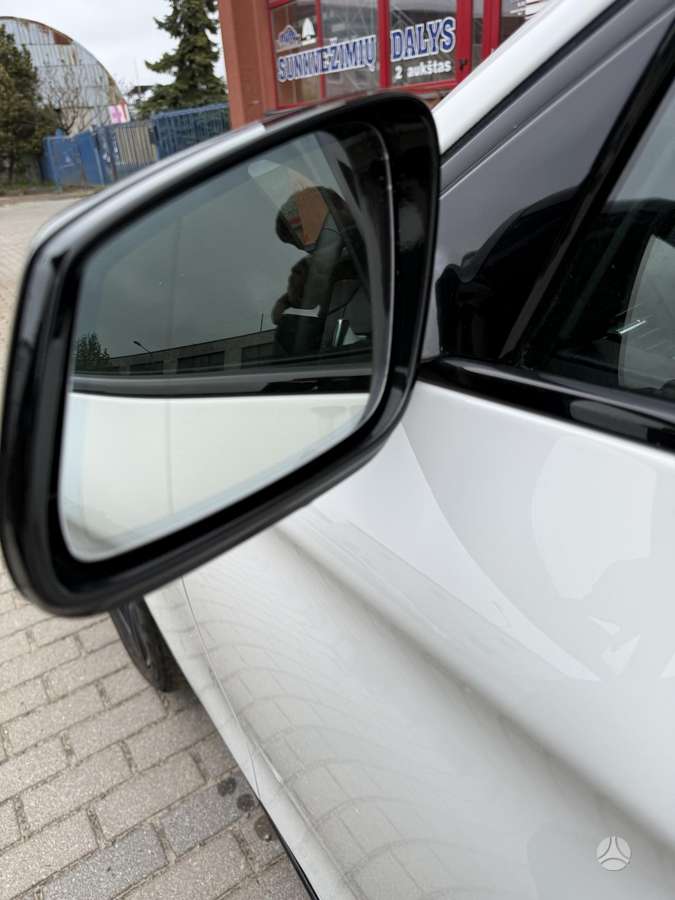 BMW 520, sedanas