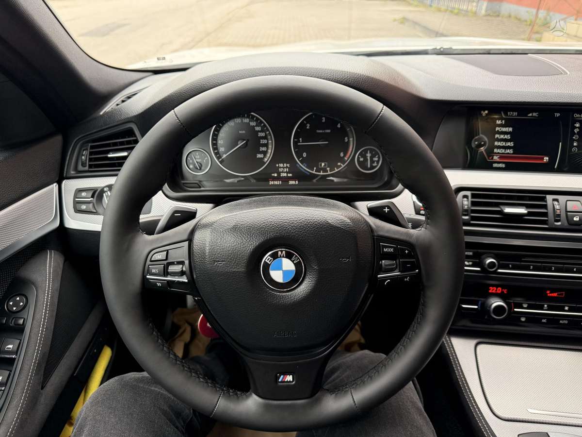 BMW 520, sedanas