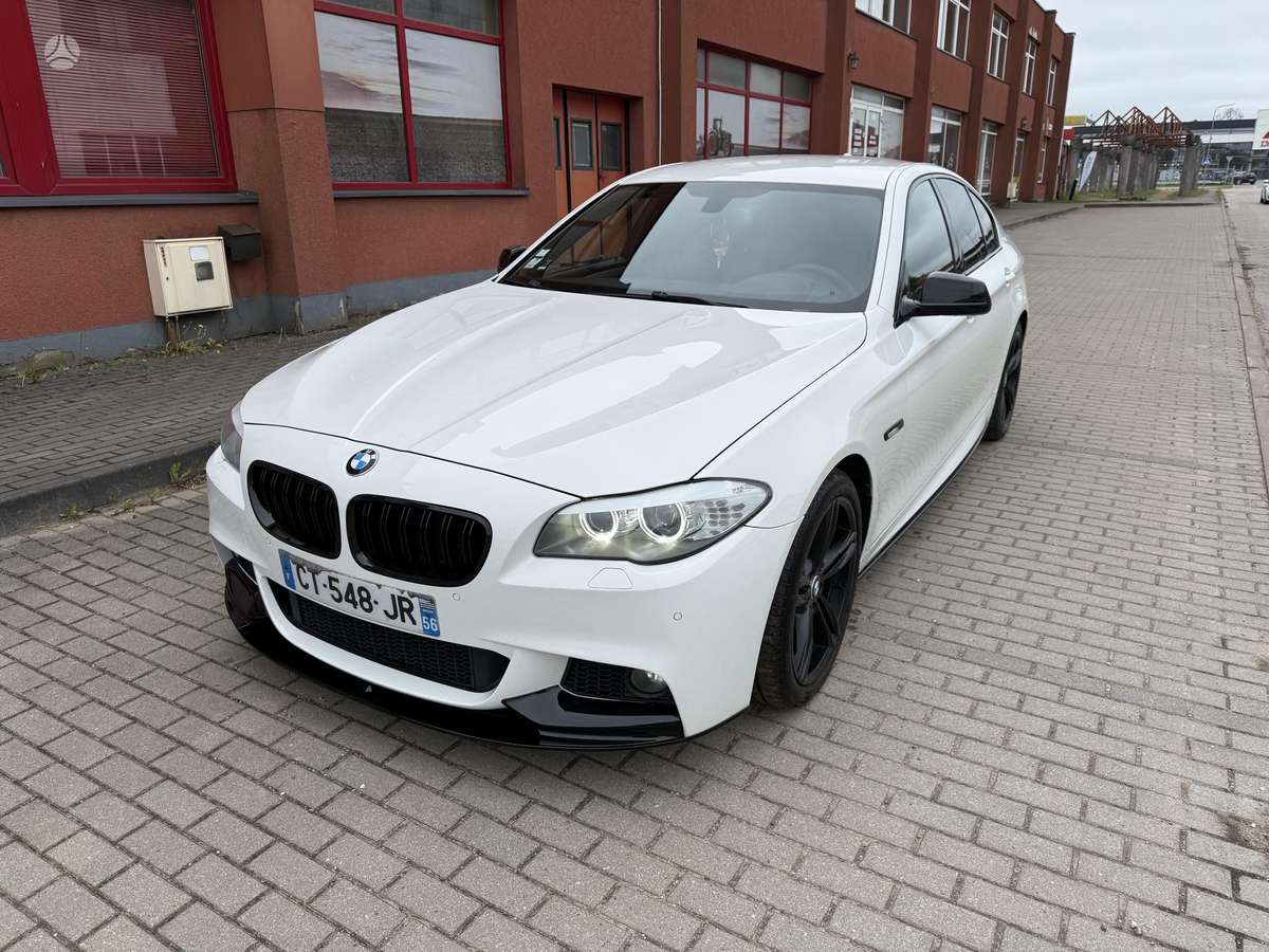 BMW 520, sedanas