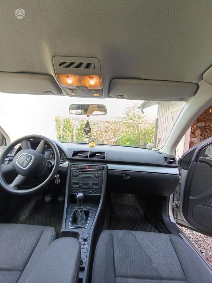 Audi A4, 2.0 l., sedanas