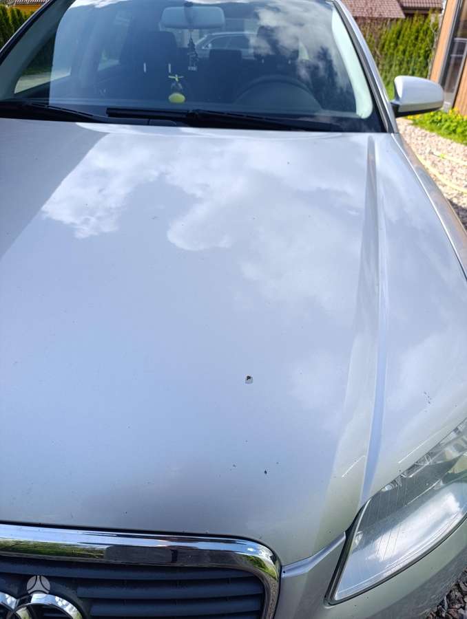 Audi A4, 2.0 l., sedanas