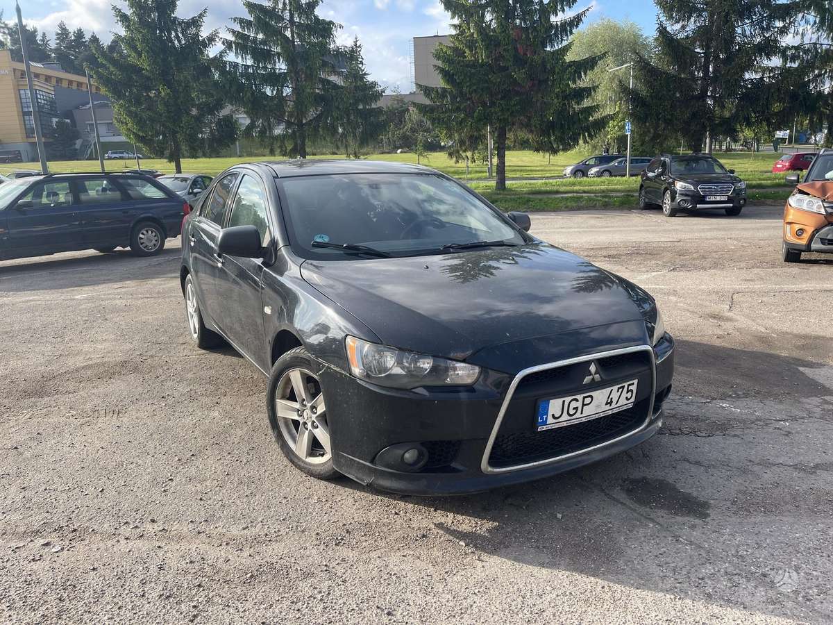 Mitsubishi Lancer, 2.0 l., hatchback