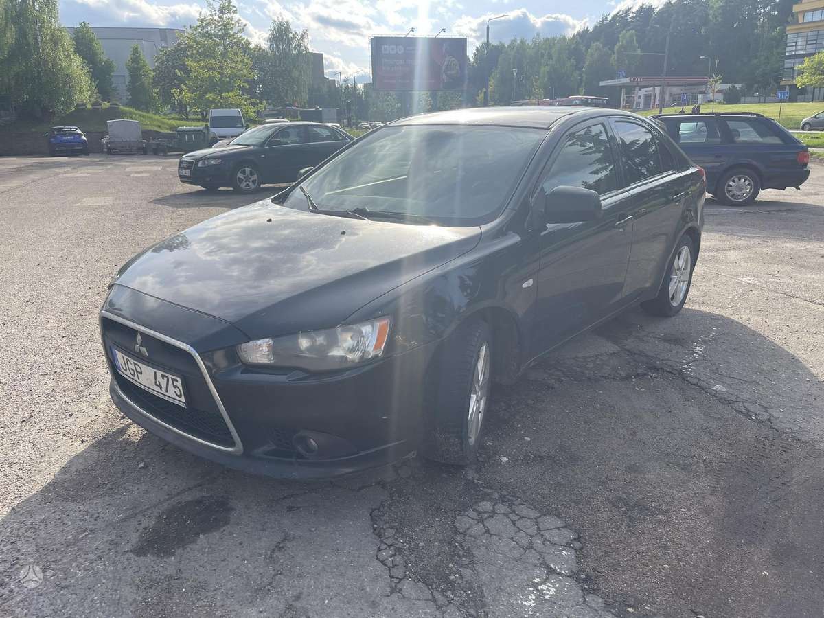 Mitsubishi Lancer, 2.0 l., hatchback