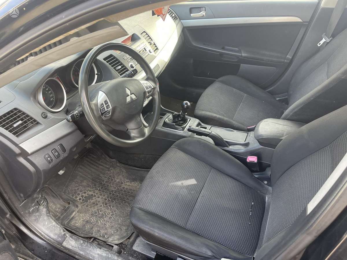 Mitsubishi Lancer, 2.0 l., hatchback