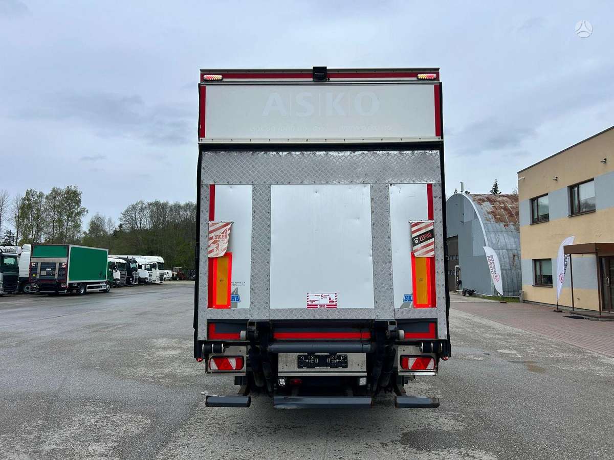 Scania P450, box trucks / box vans