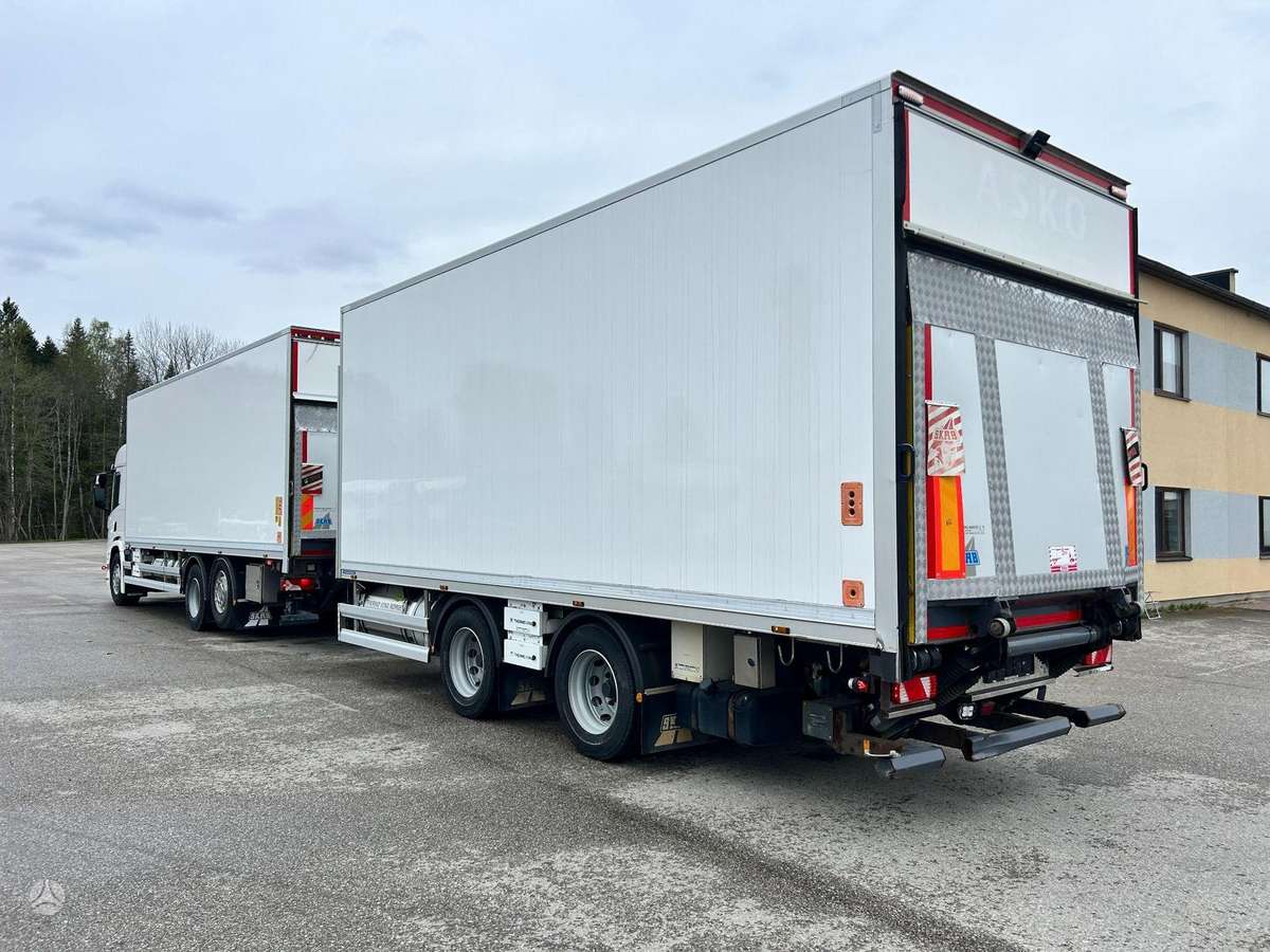 Scania P450, box trucks / box vans
