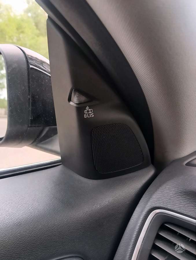 Volvo S60, 2.0 l., Седан