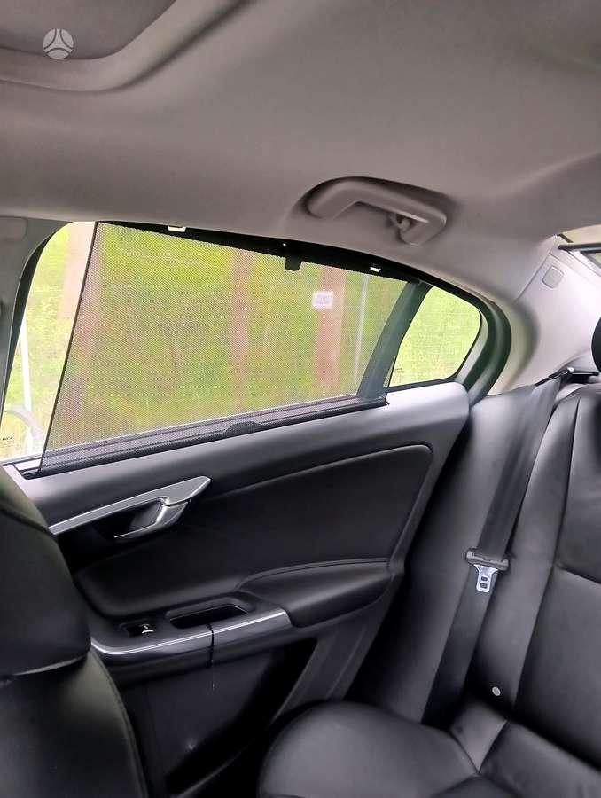 Volvo S60, 2.0 l., Седан