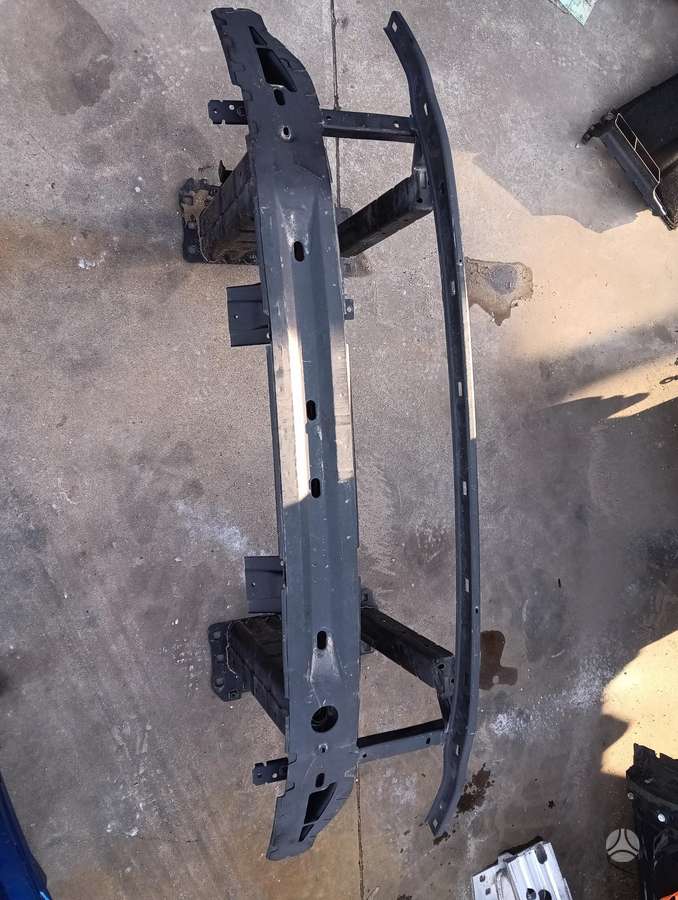 Volkswagen ID.7 bumper reinforcement, bumpers, lights