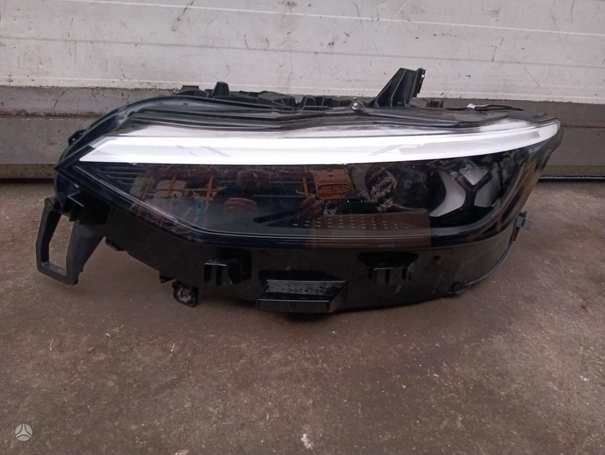Volkswagen ID.7 bumper reinforcement, bumpers, lights