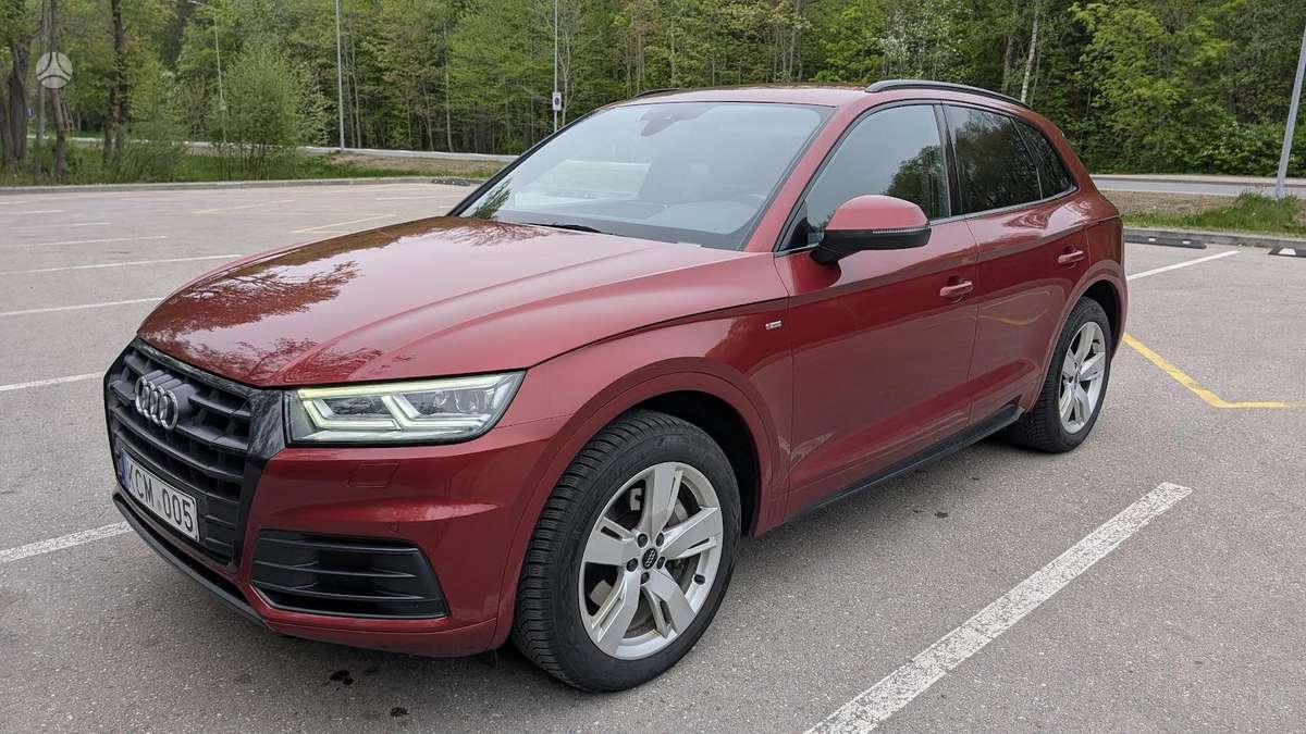Audi Q5, 2.0 l., Внедорожник / Кроссовер