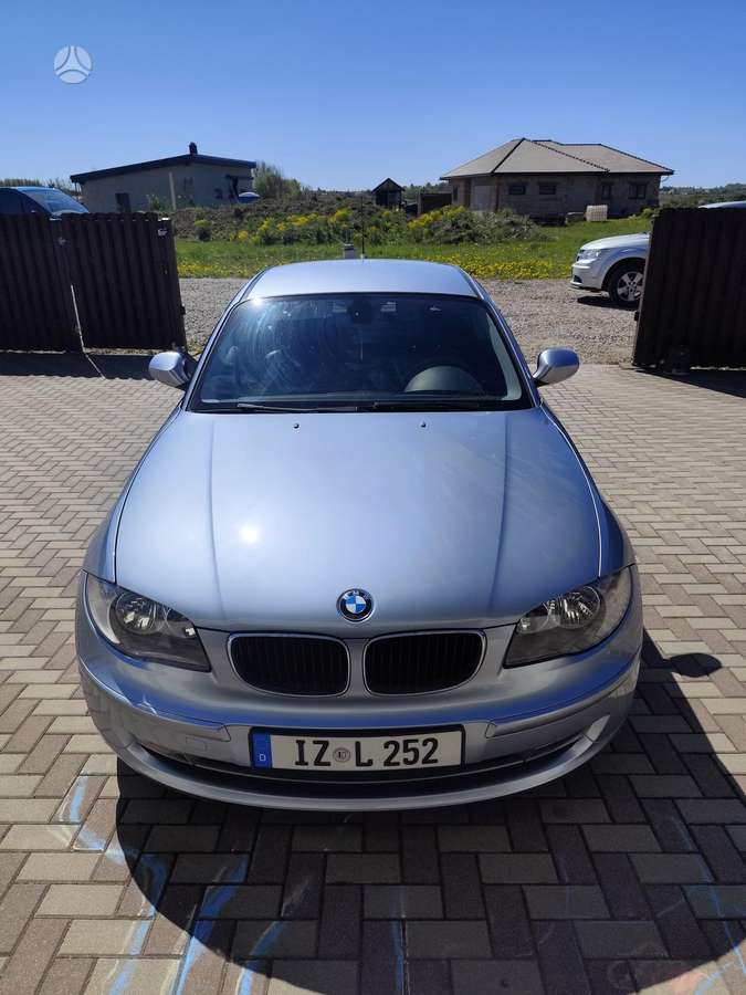 BMW 118, 2.0 l., Хэтчбек