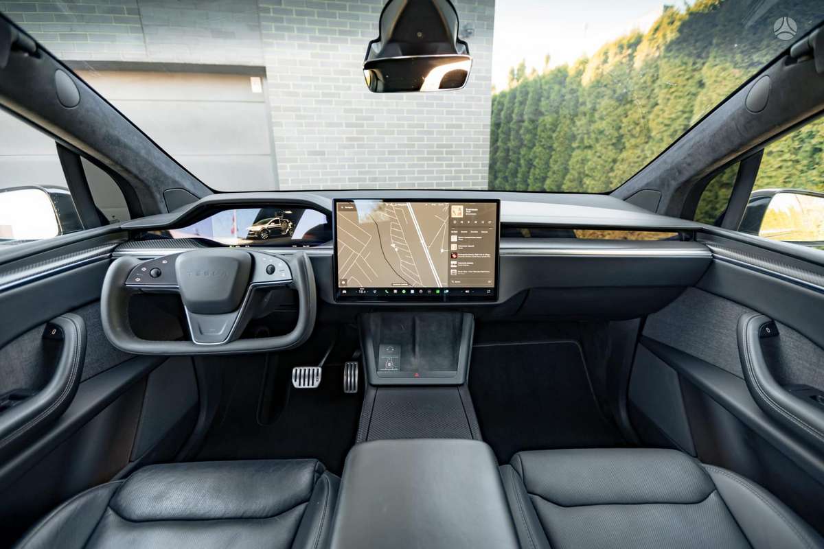 Tesla Model X, 100 кВт·ч, Минивэн
