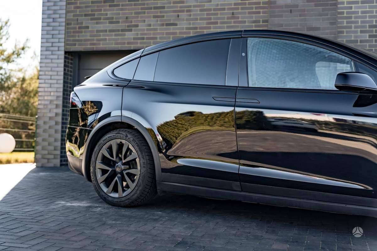 Tesla Model X, 100 kWh, mpv / minivan