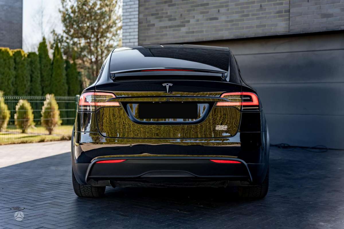 Tesla Model X, 100 kWh, mpv / minivan