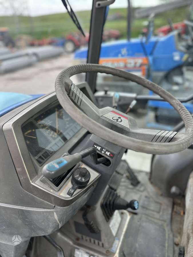 Iseki Geas333, tractors