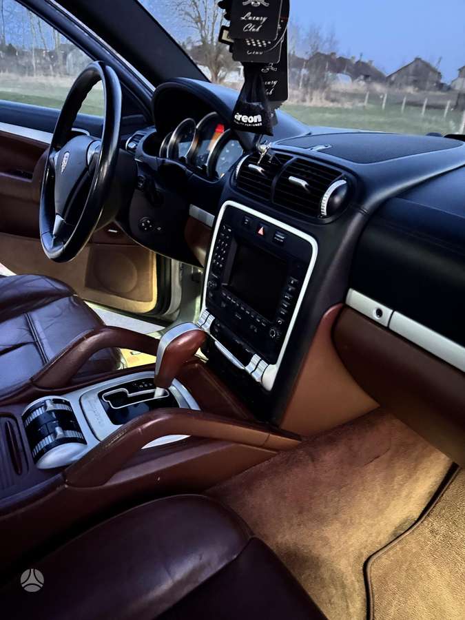 Porsche Cayenne, 4.8 l., wagon