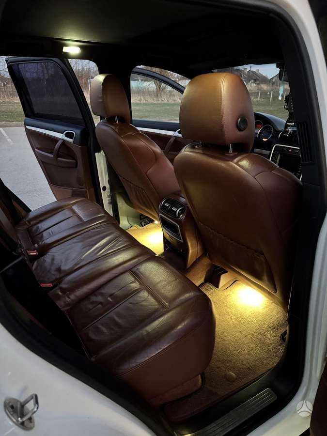 Porsche Cayenne, 4.8 l., wagon