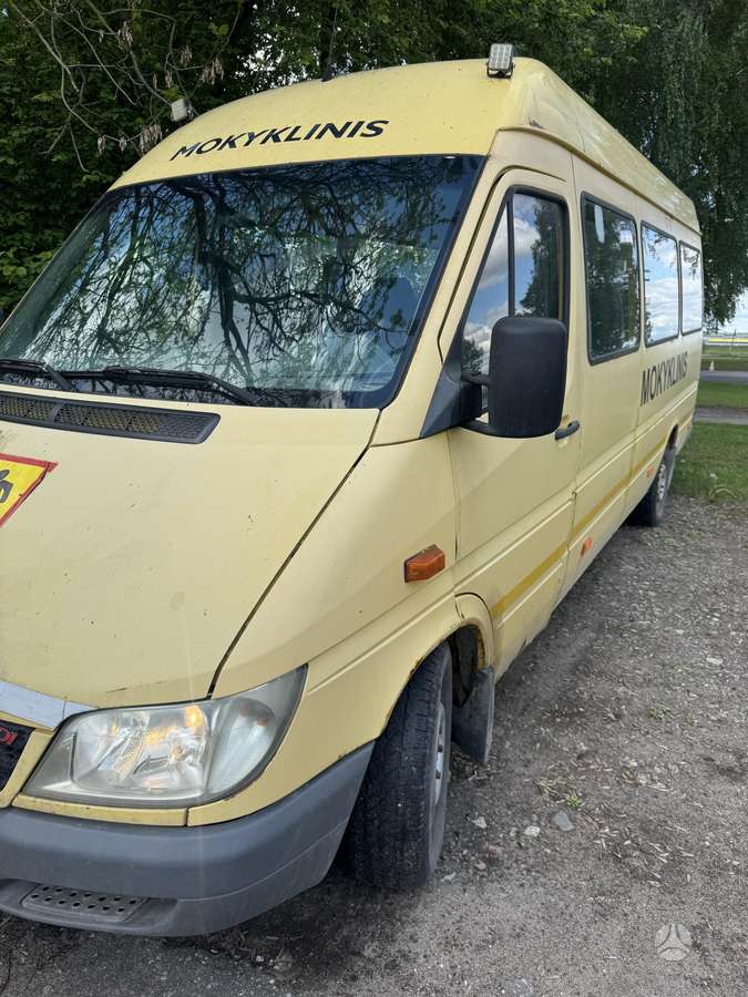 Mercedes-Benz Sprinter
