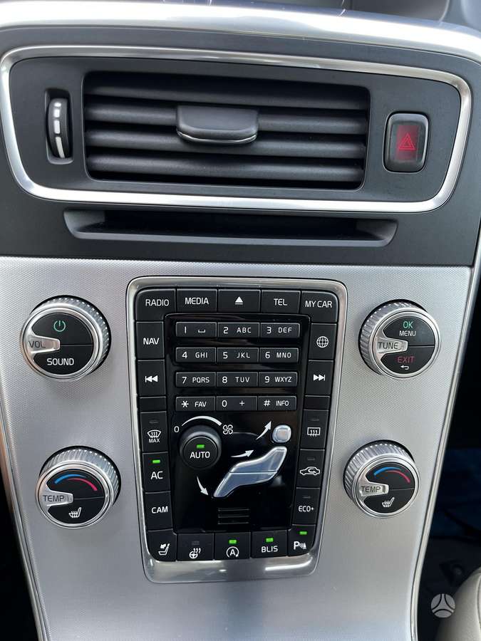 Volvo V60, 2.0 l., Универсал