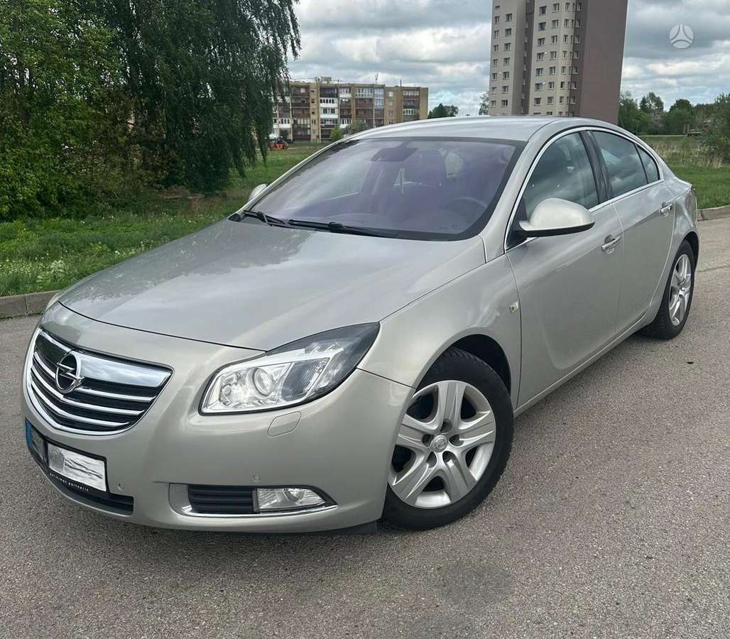 Opel Insignia, 2.0 l., Хэтчбек