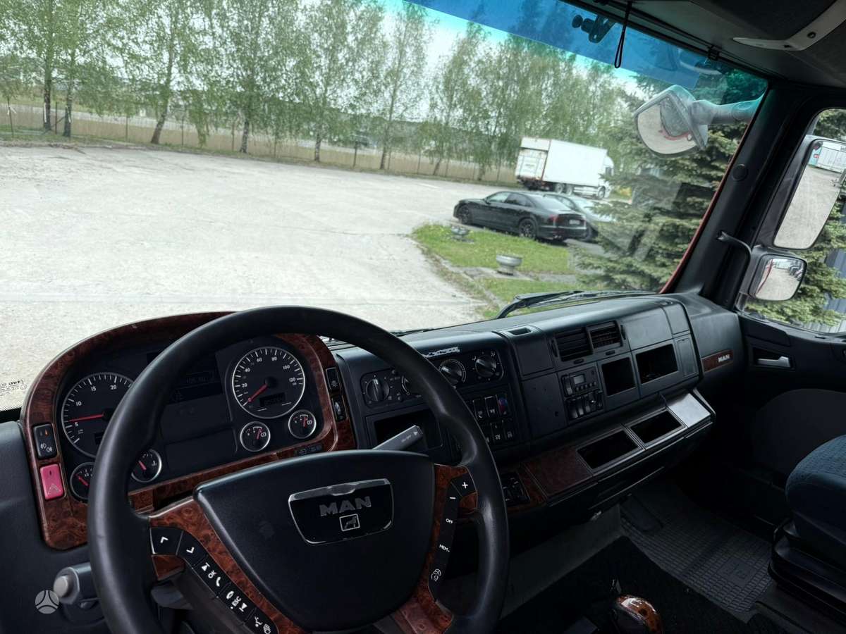 MAN TGA 26.480 HIAB 144 E-3, с краном
