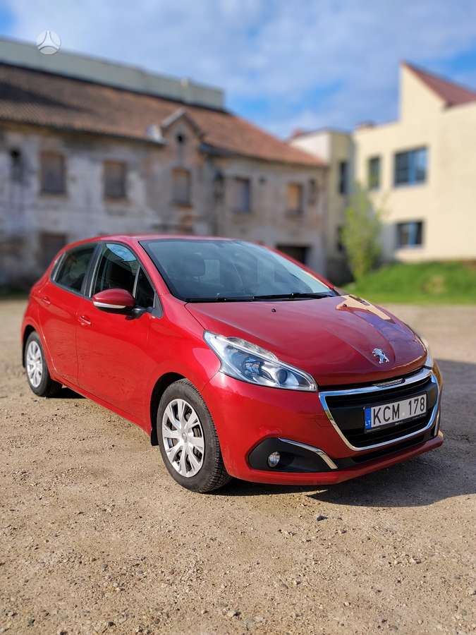 Peugeot 208 - 3