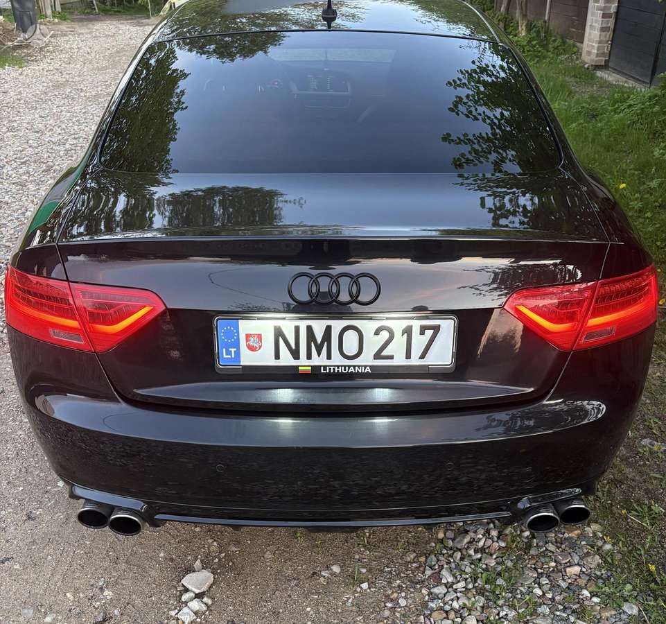Audi A5, 2.0 l., coupe
