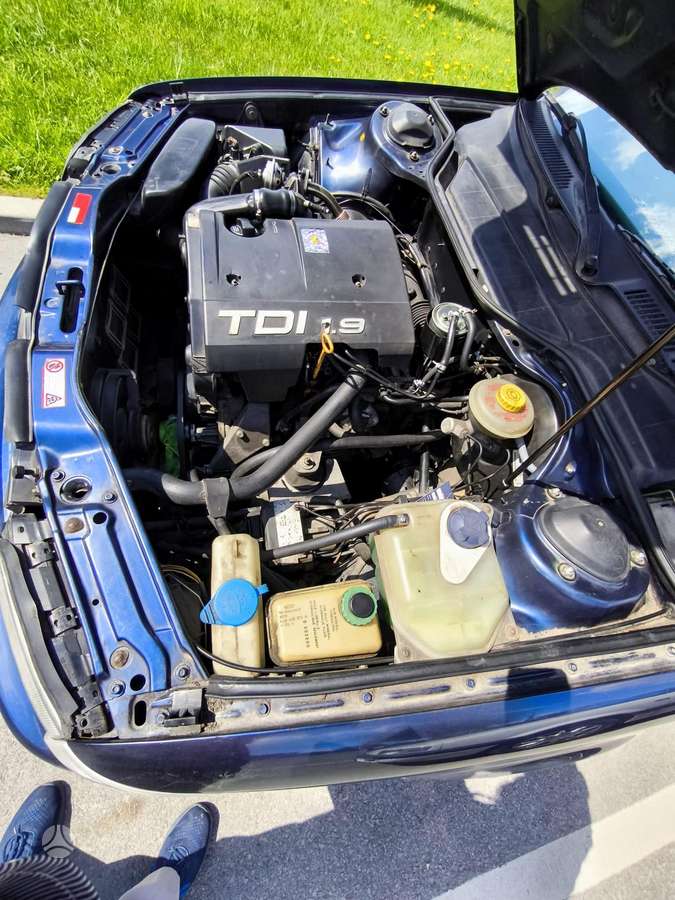 Audi A6, 1.9 l., Седан