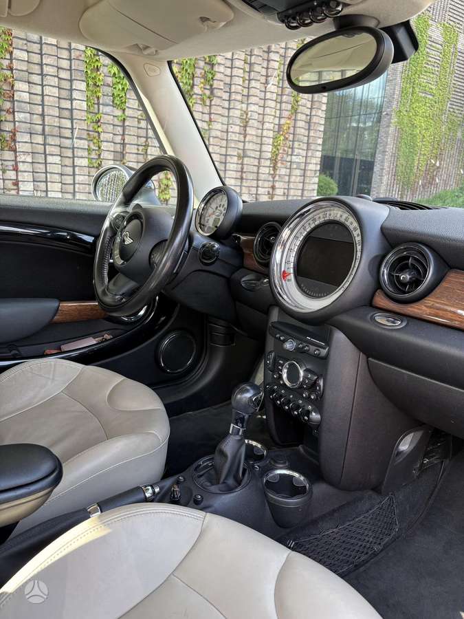 Mini Cooper, 2.0 l., hatchback