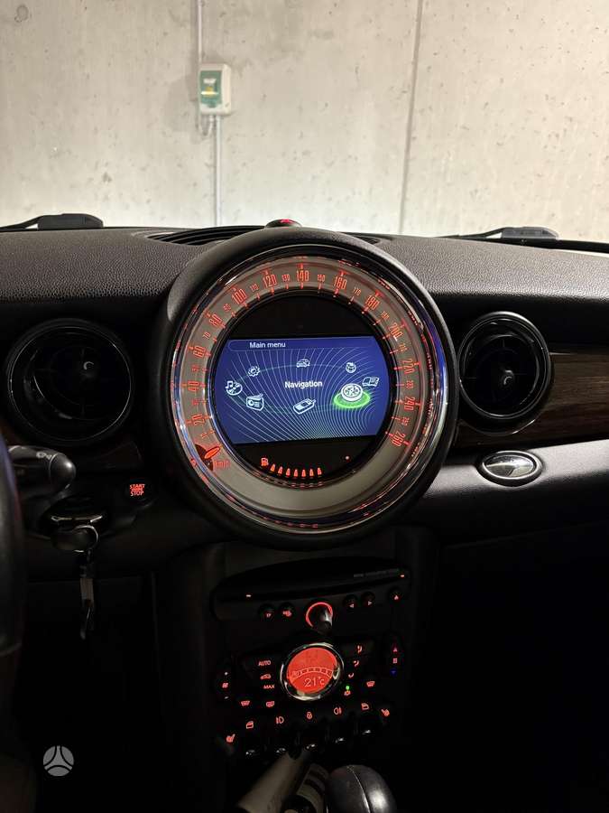 Mini Cooper, 2.0 l., Хэтчбек