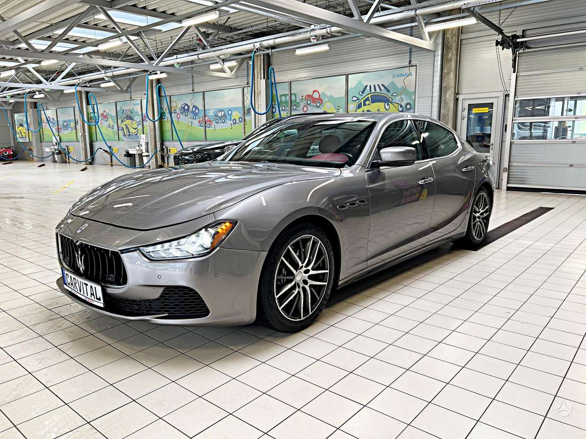 Maserati Ghibli, 3.0 l., Седан