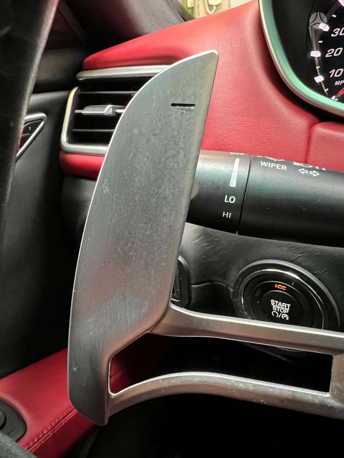 Maserati Ghibli, 3.0 l., Седан