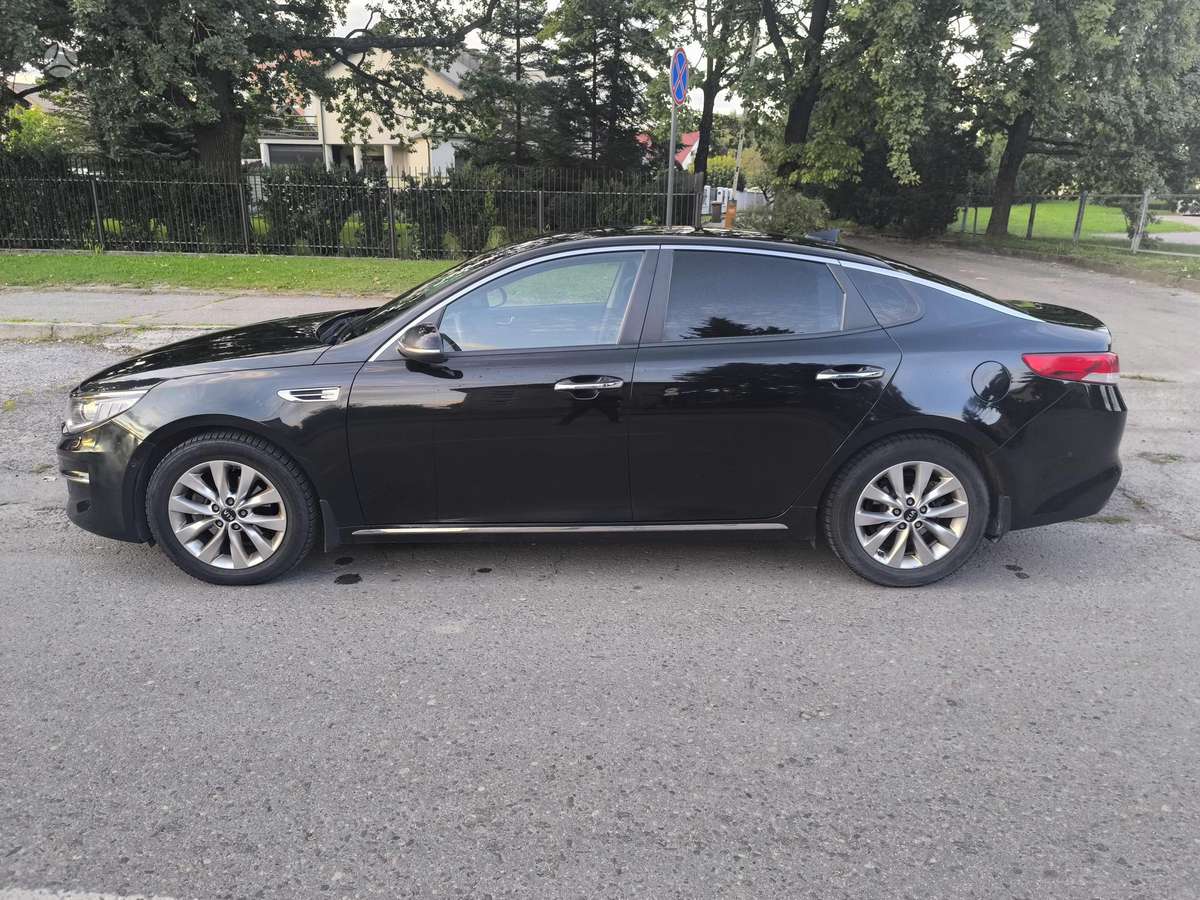 Kia Optima, 1.7 l., Седан