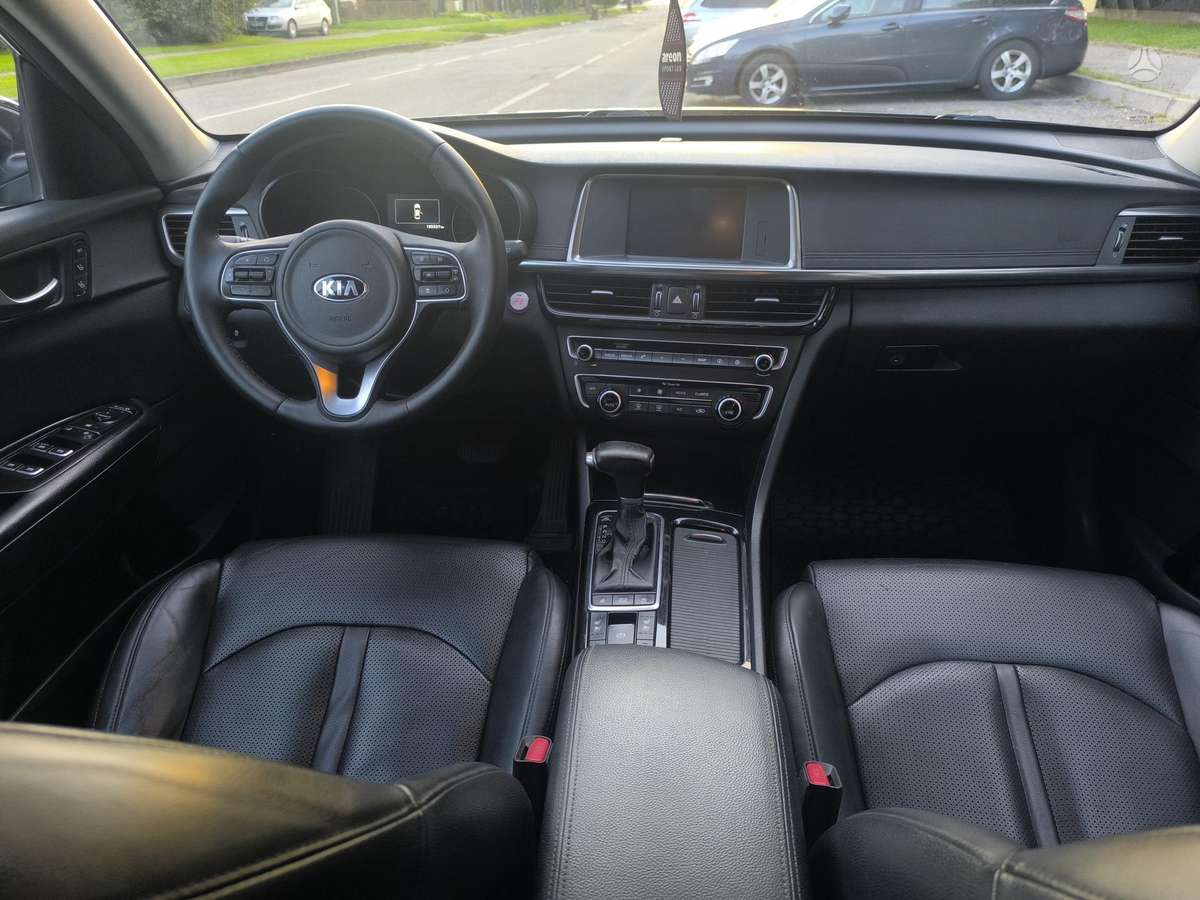 Kia Optima, 1.7 l., Седан