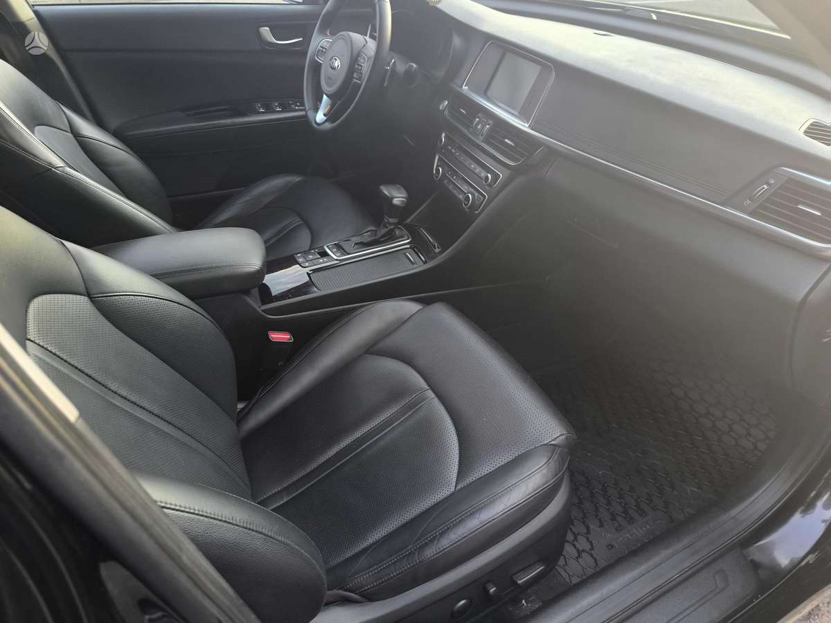 Kia Optima, 1.7 l., Седан