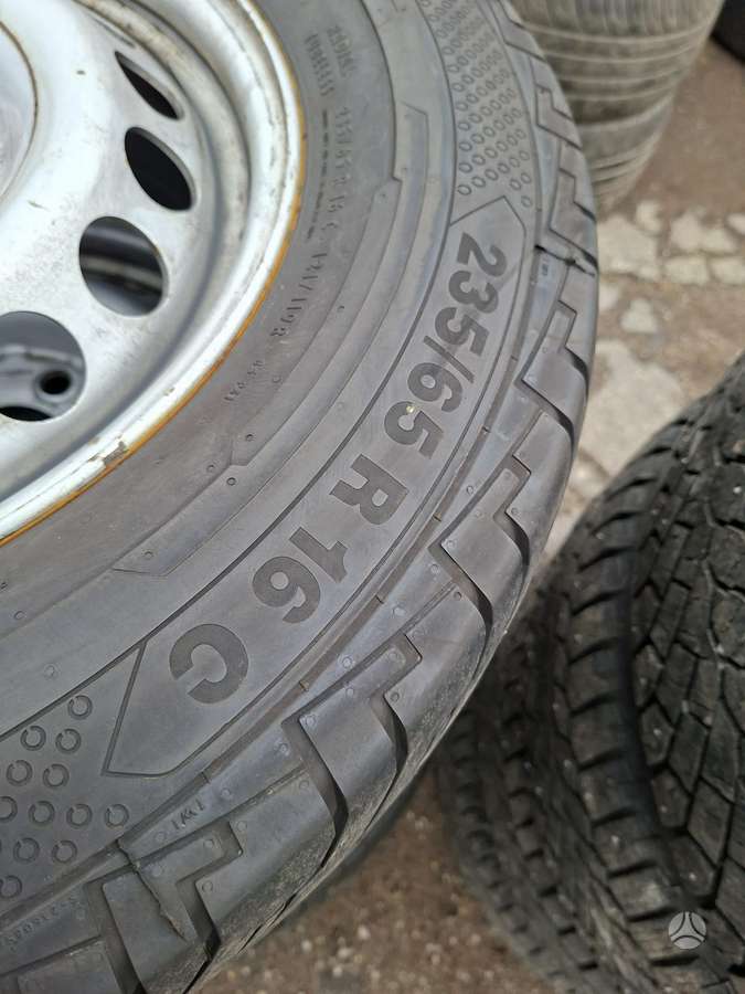 Continental, vasarinės 235/65 R16