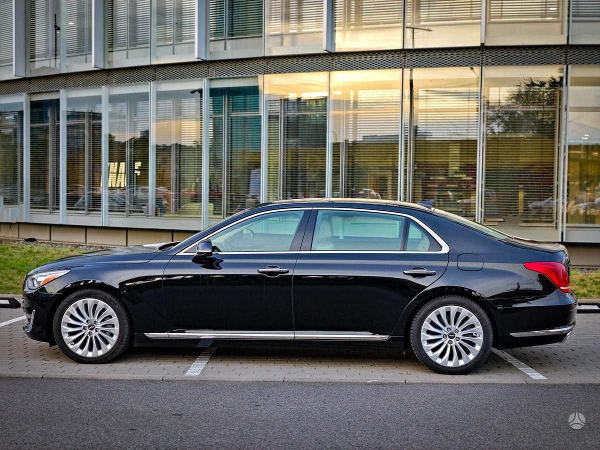 Genesis G90, 3.3 l., Седан