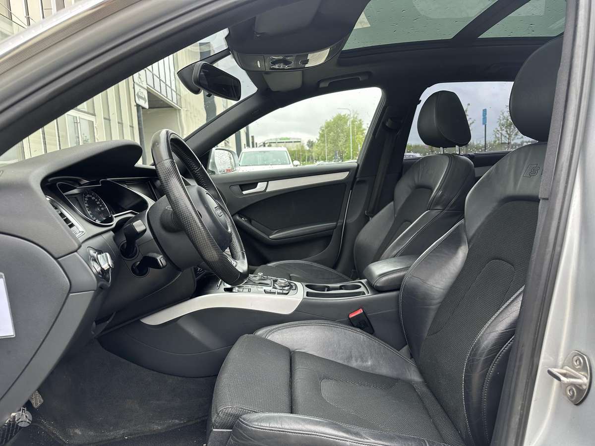 Audi A4, 1.8 l., Универсал