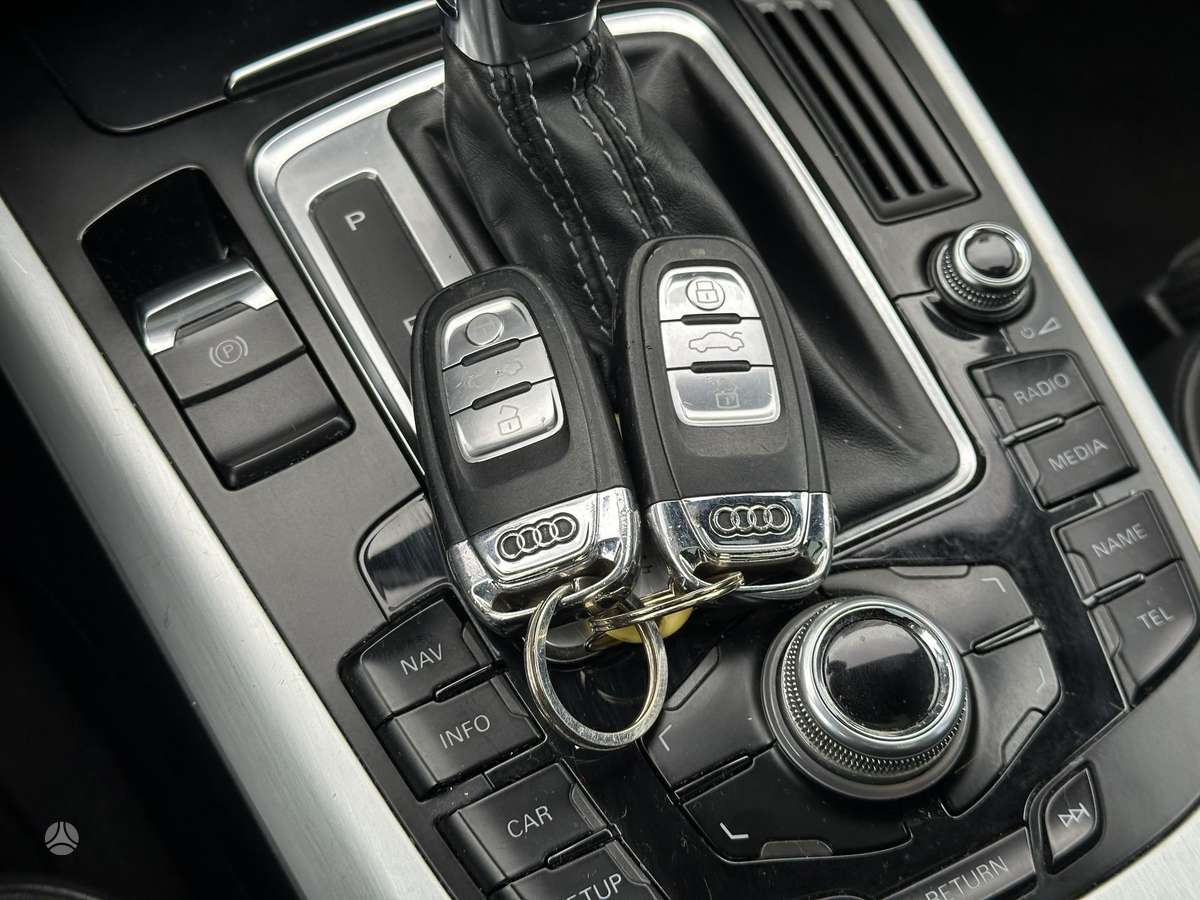Audi A4, 1.8 l., Универсал