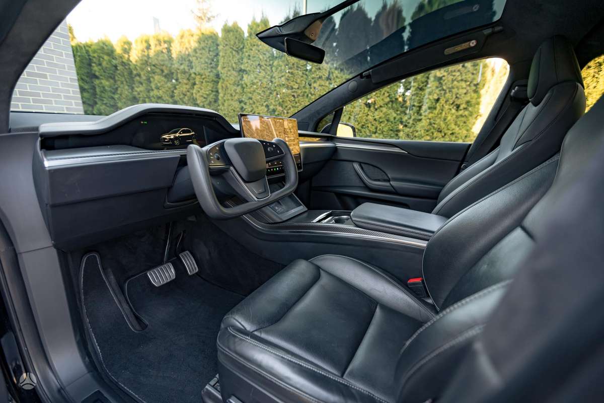 Tesla Model X, 100 кВт·ч, Минивэн