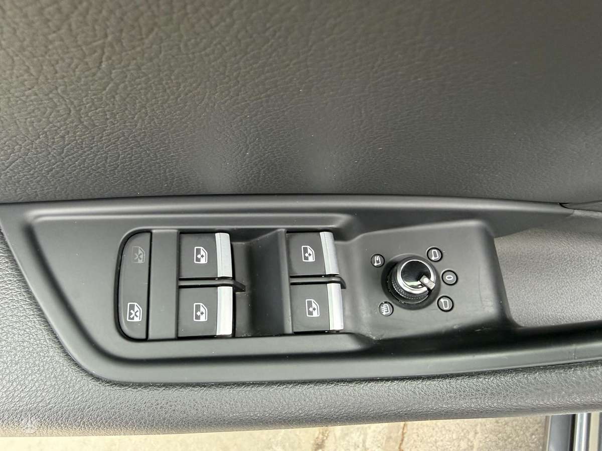 Audi A4, 2.0 l., Универсал