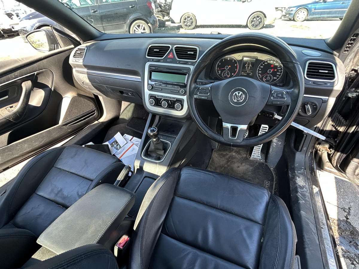 Volkswagen Eos