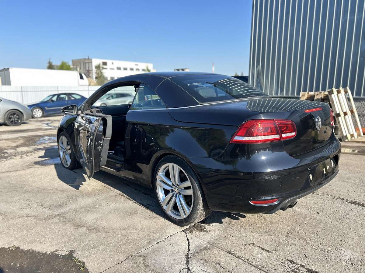 Volkswagen Eos