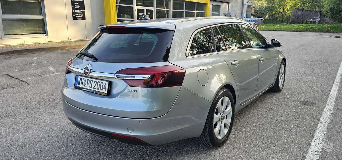 Opel Insignia, 2.0 l., Универсал