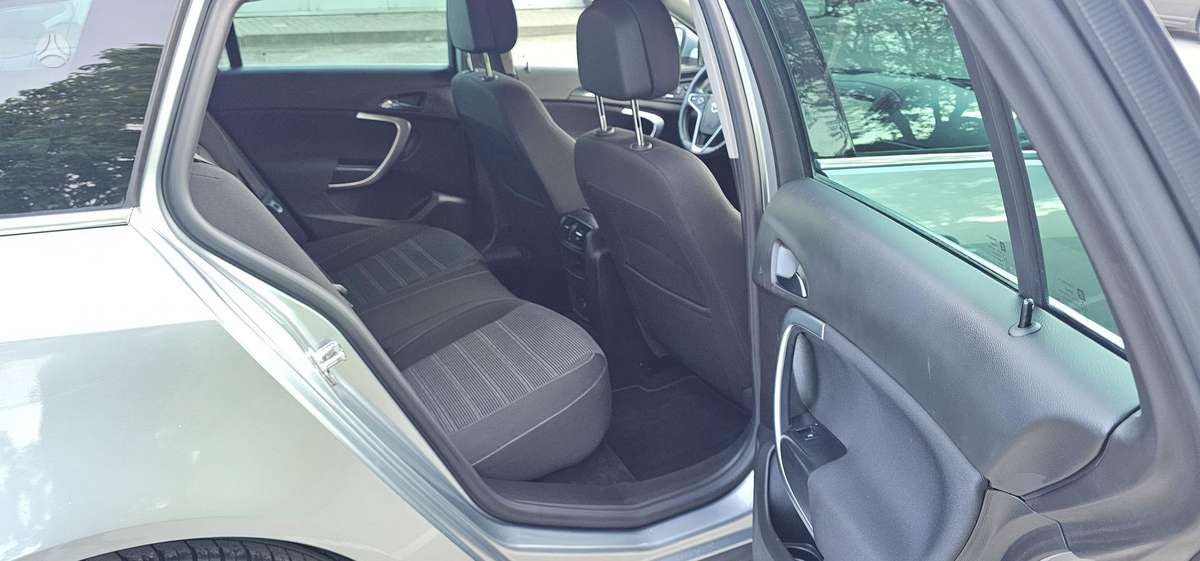 Opel Insignia, 2.0 l., Универсал