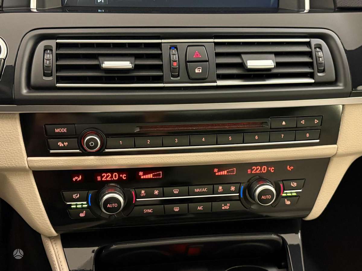 BMW 520, 2.0 l., wagon