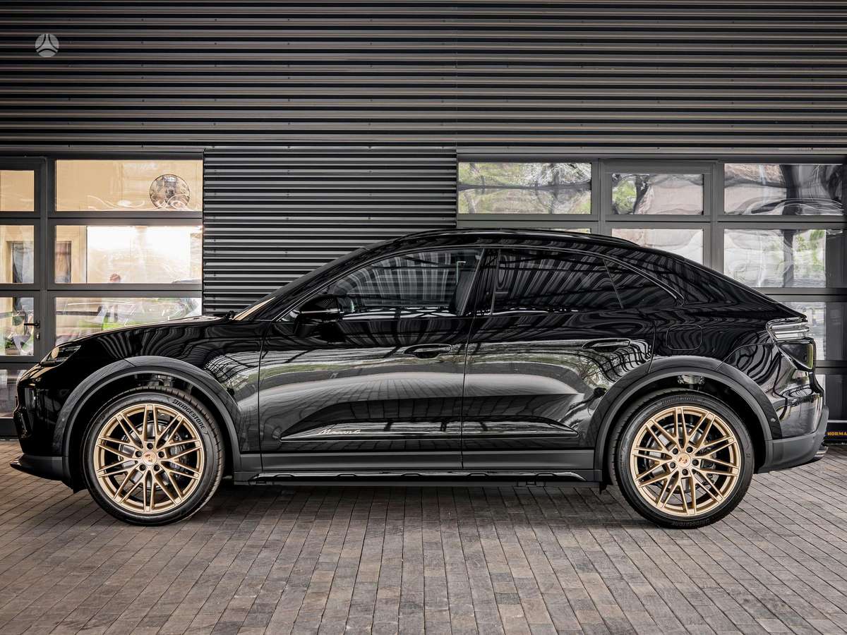 Porsche Macan - 3