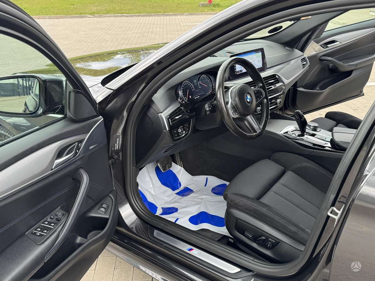 BMW 520, 2.0 l., wagon
