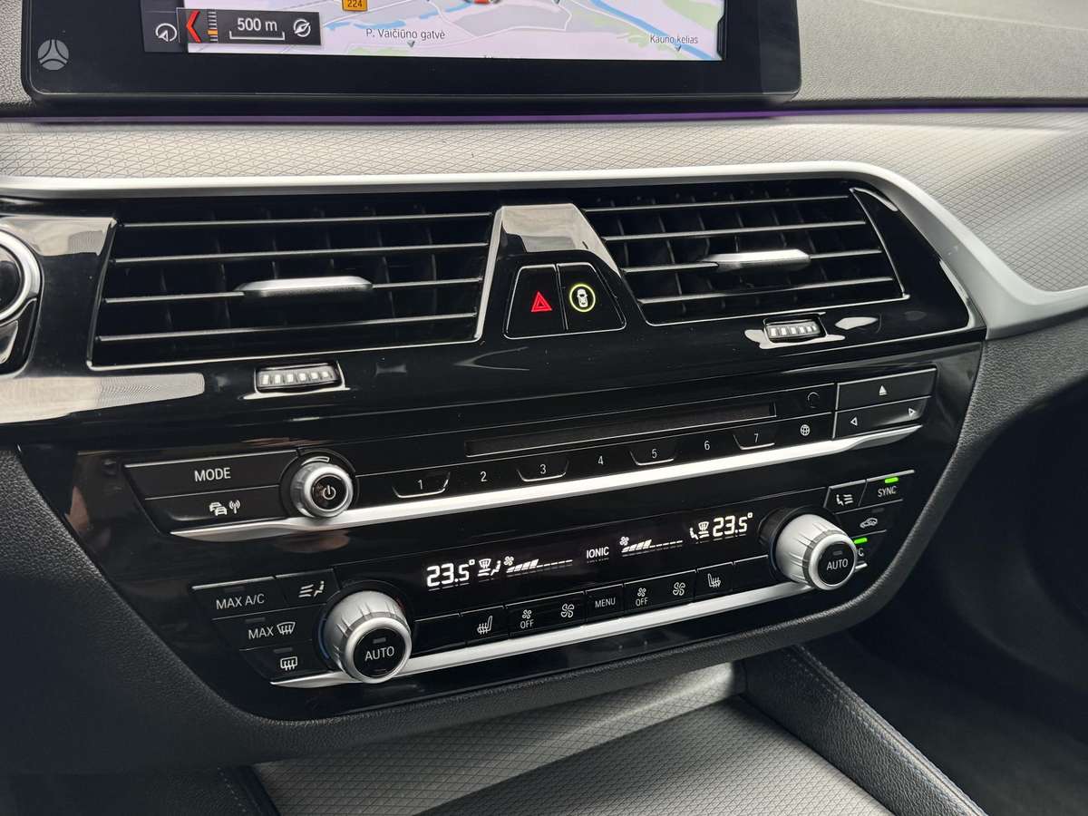 BMW 520, 2.0 l., wagon
